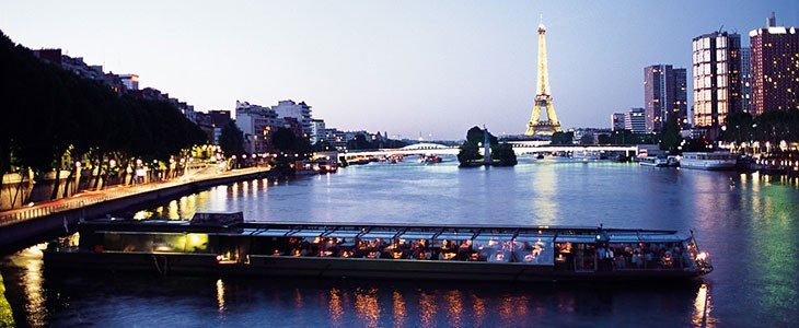 Diner en Bateau Croisière sur la Seine à Paris, Service Etoile