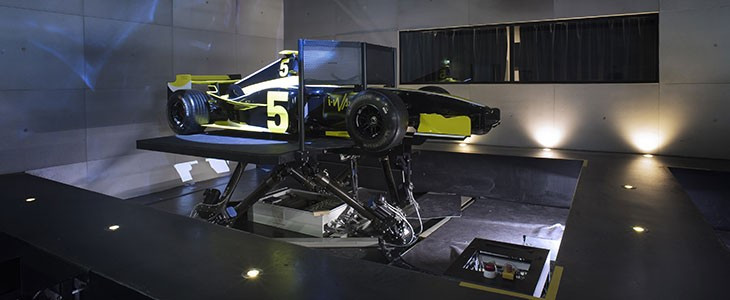 Simulateur pilotage d'une voiture de course à Lyon