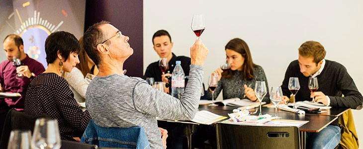 Cours d'oenologie à Lyon