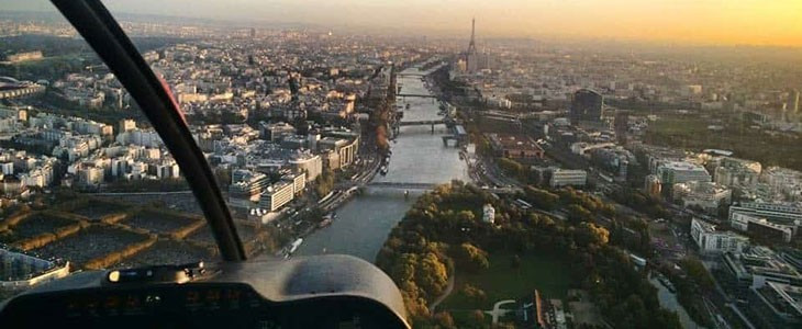 Pilotage hélicoptère Paris - Toussus le Noble